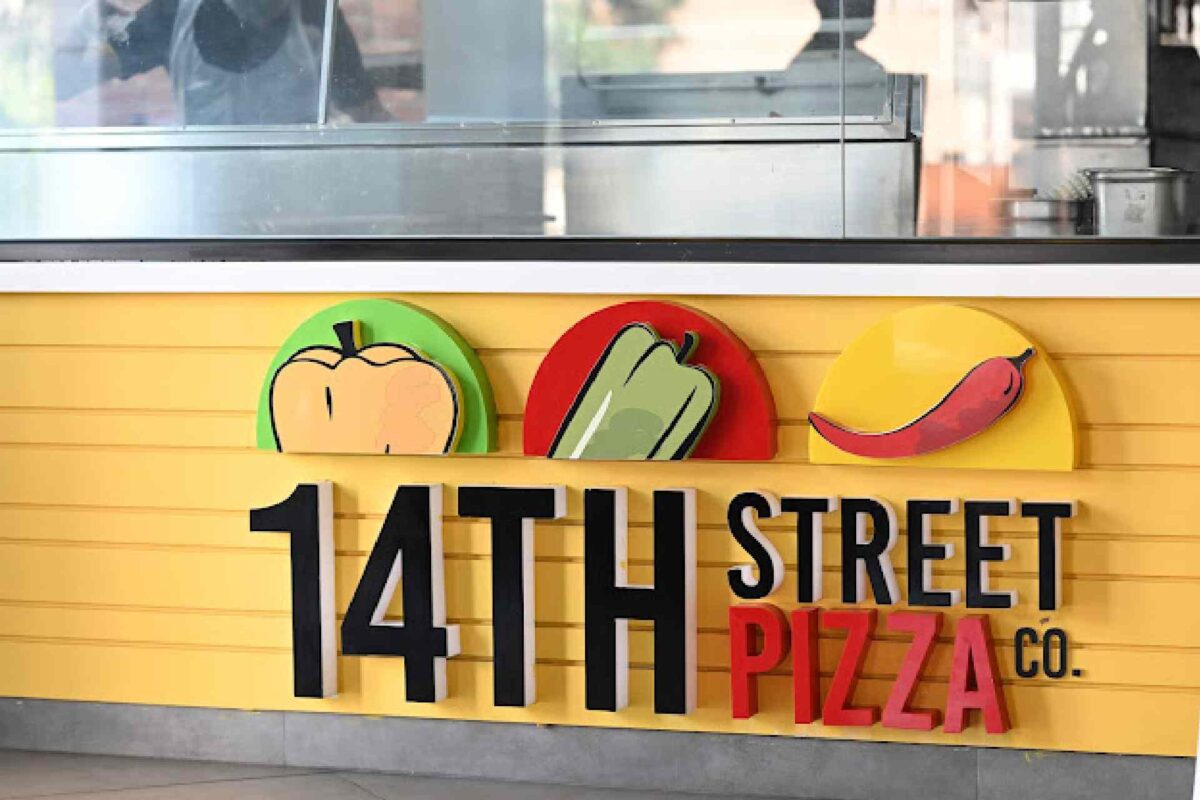 10 Best Pizza Places in Karachi - You Must Visit!