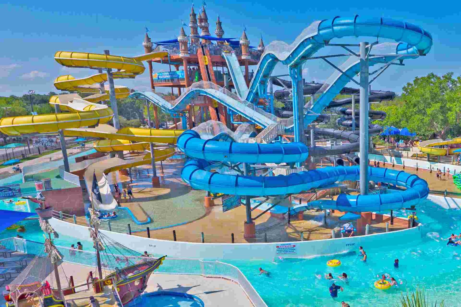 10 Best Water Parks in Karachi - You Must Visit!