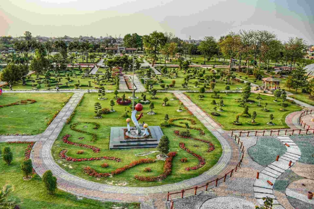 Best Family Parks in Lahore