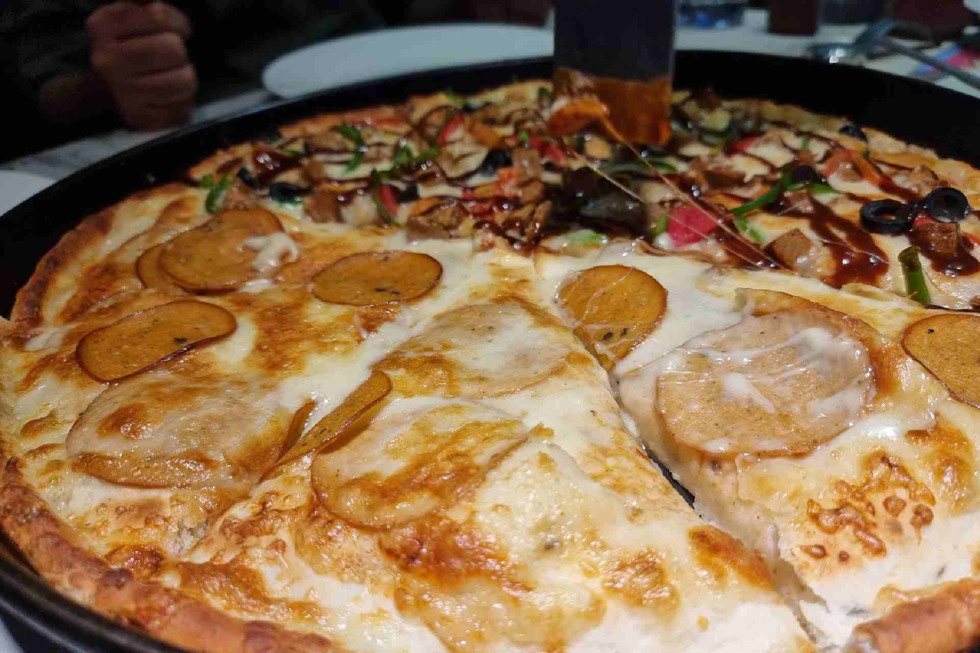 8 Best Pizza Places in Quetta You Must Visit!