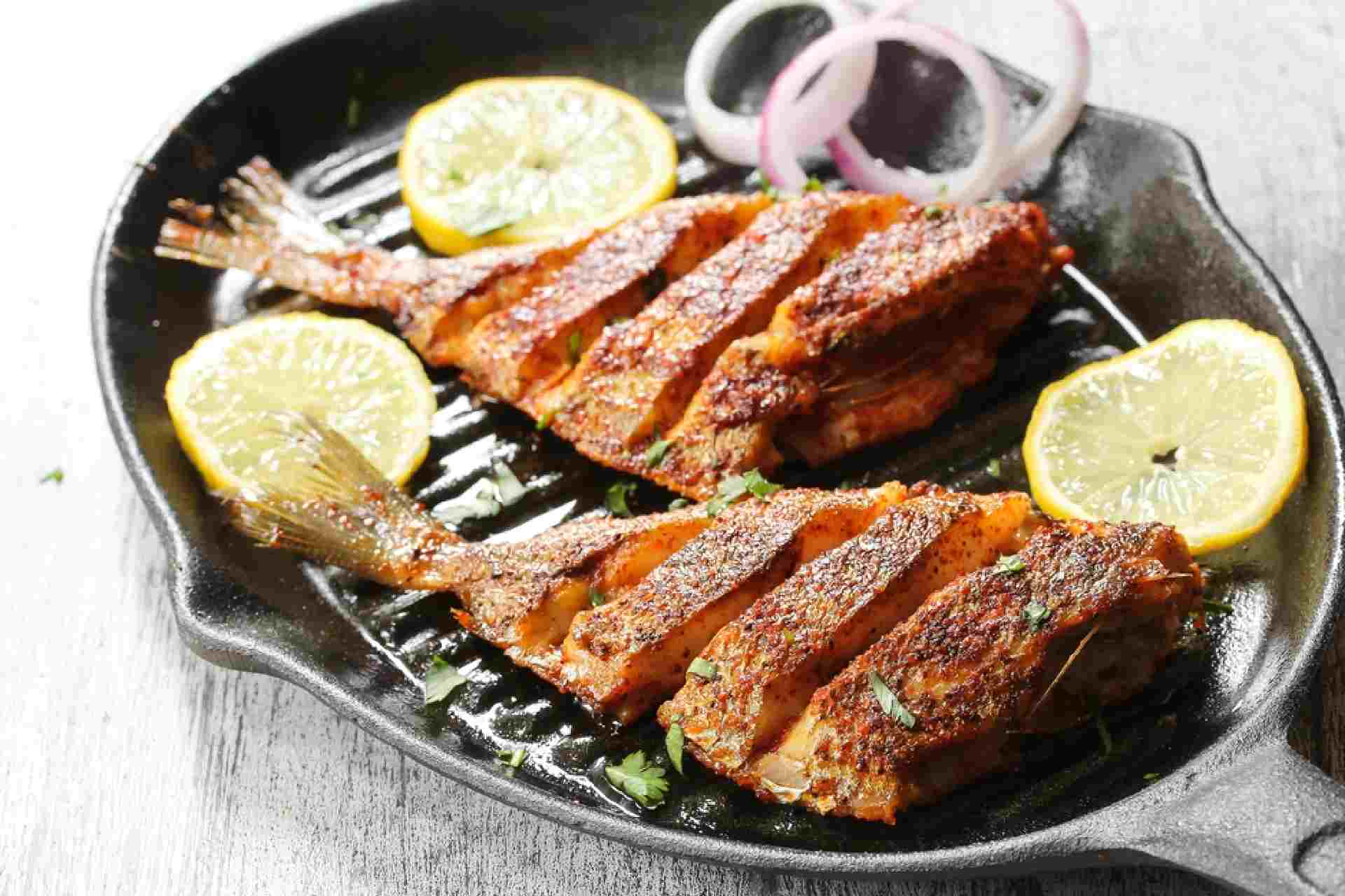 How To Reheat Fried Fish? [A Complete Guide]