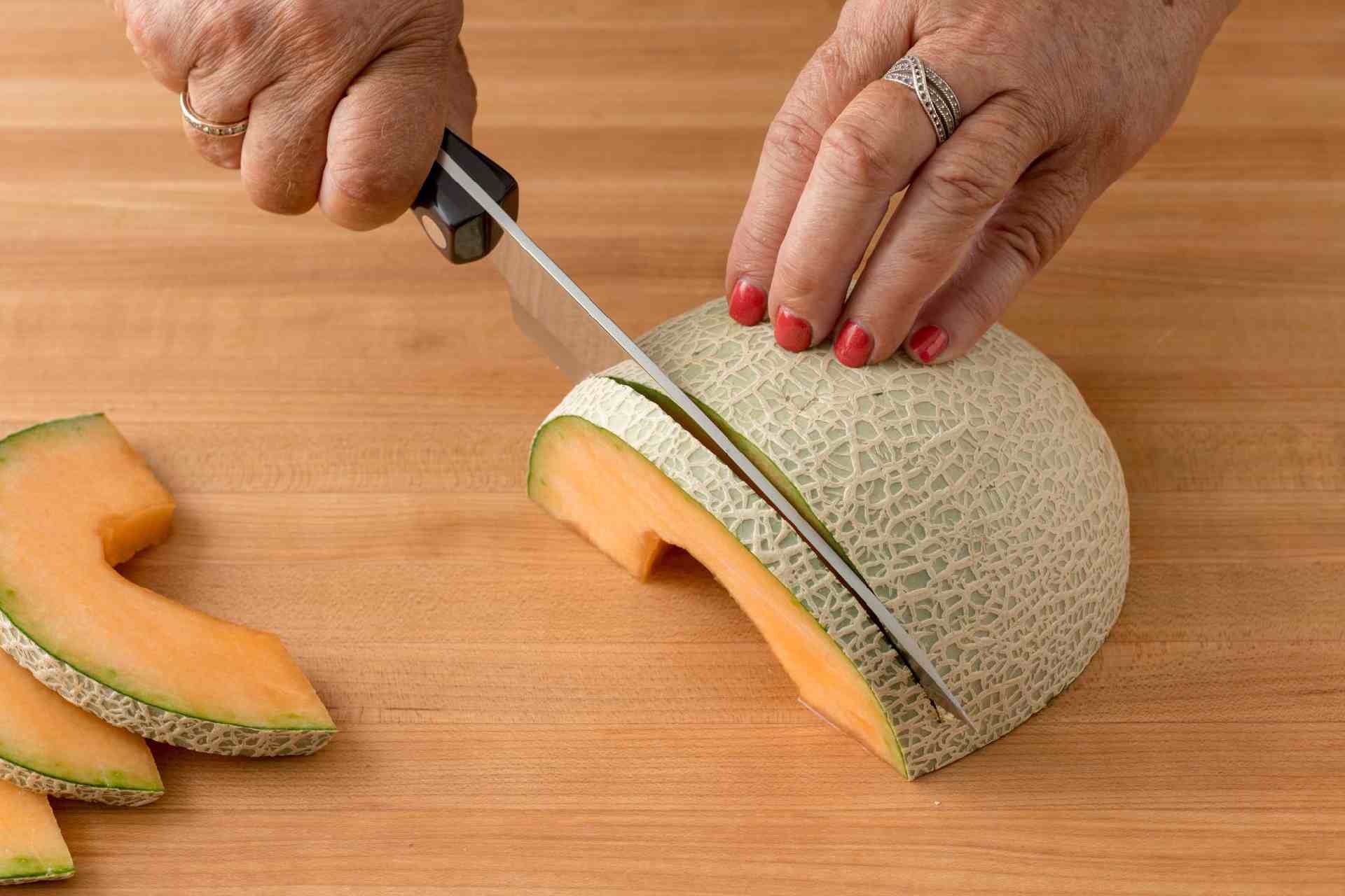 How To Cut Cantaloupe A Complete Guide   How To Cut Cantaloupe 