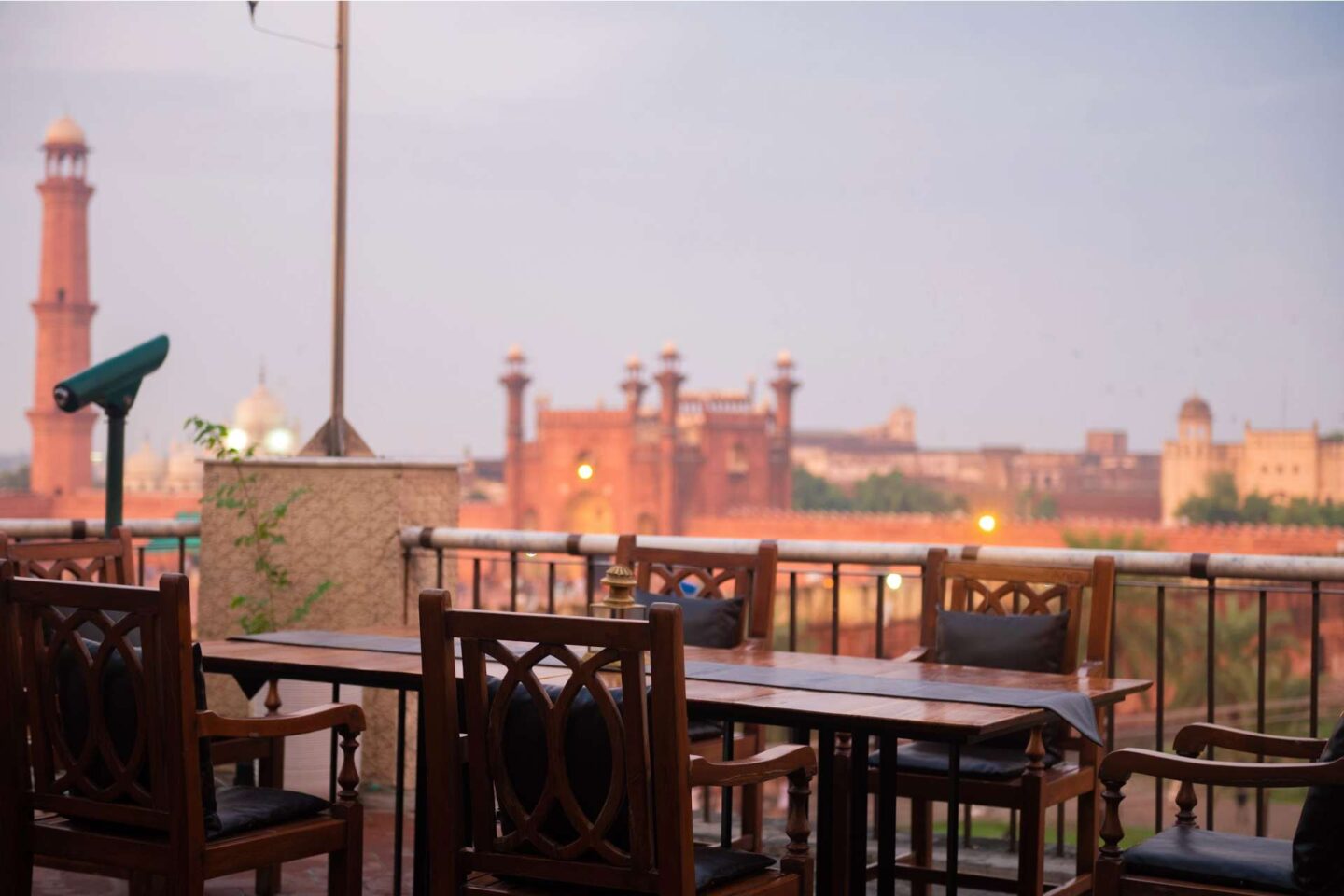 10-best-restaurants-in-lahore-updated-2024